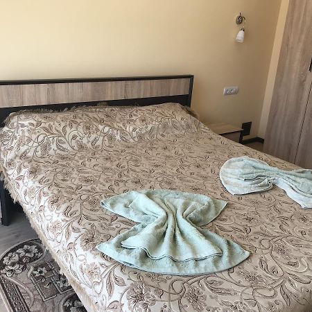 ترنوبل Gostynnyi Dvir Cottage المظهر الخارجي الصورة