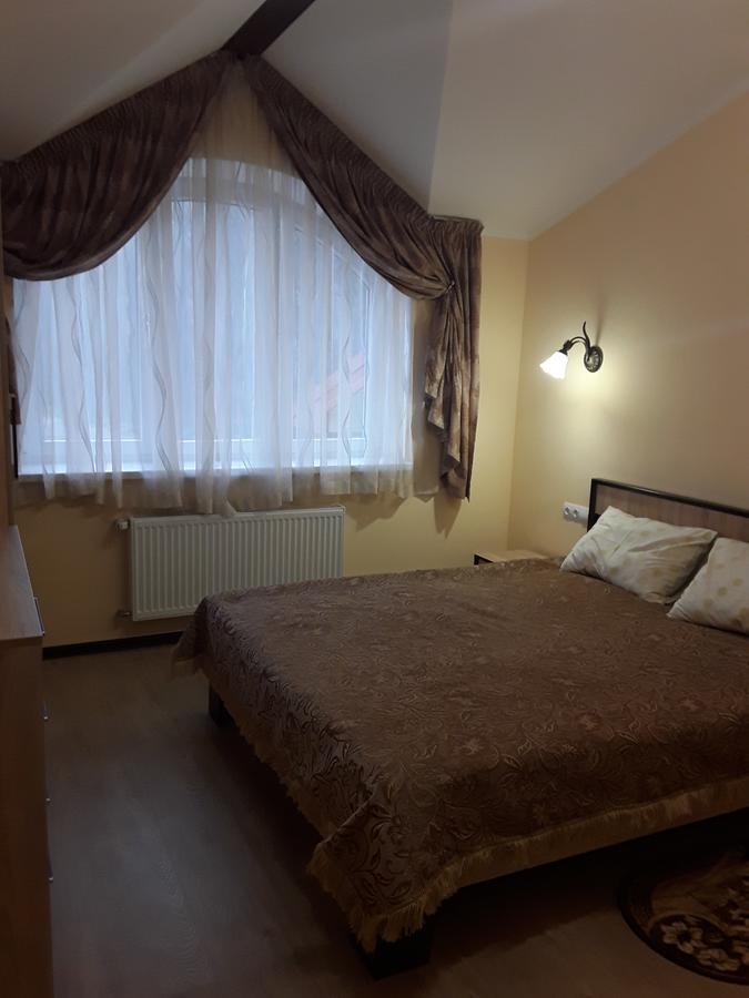 ترنوبل Gostynnyi Dvir Cottage المظهر الخارجي الصورة