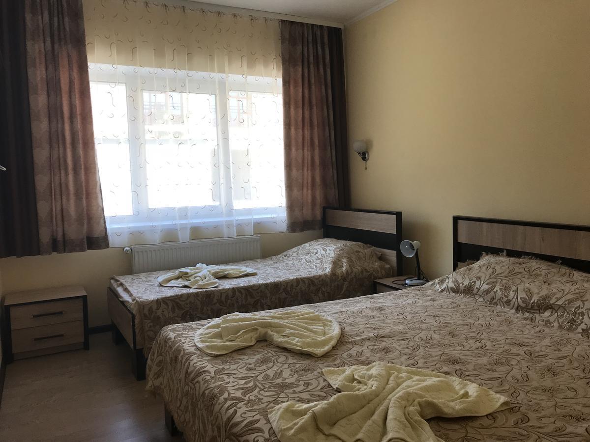 ترنوبل Gostynnyi Dvir Cottage المظهر الخارجي الصورة
