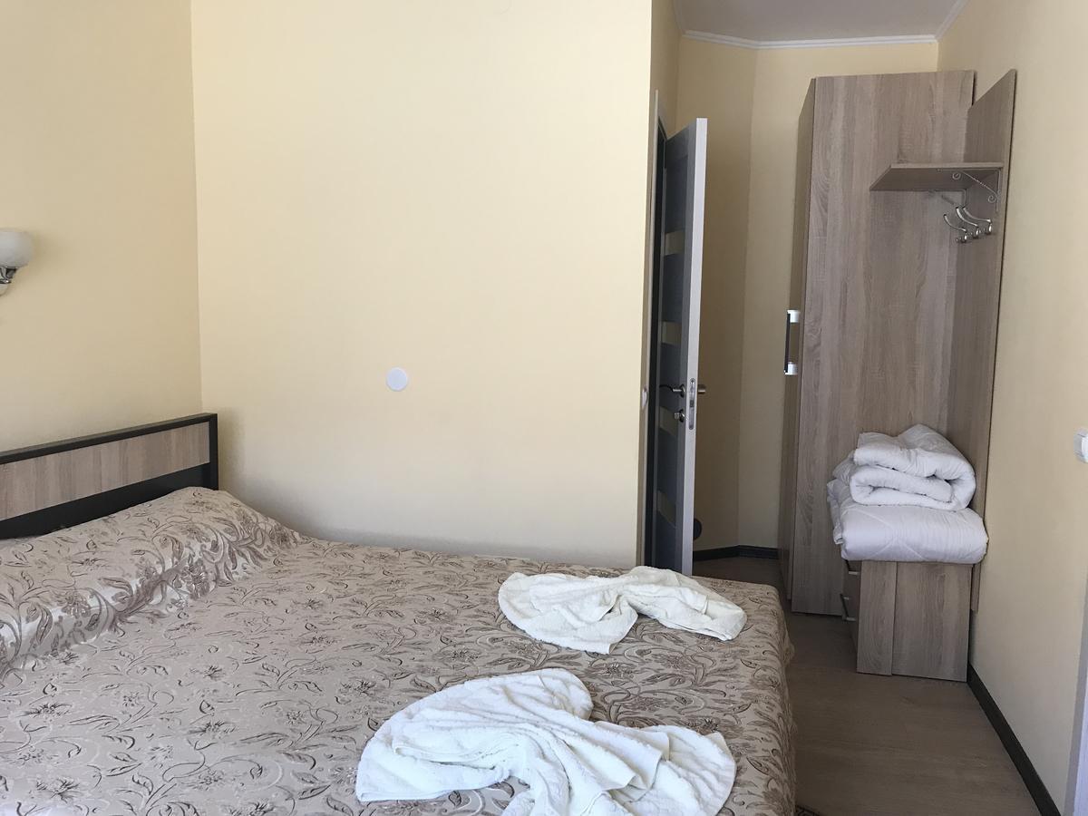 ترنوبل Gostynnyi Dvir Cottage المظهر الخارجي الصورة